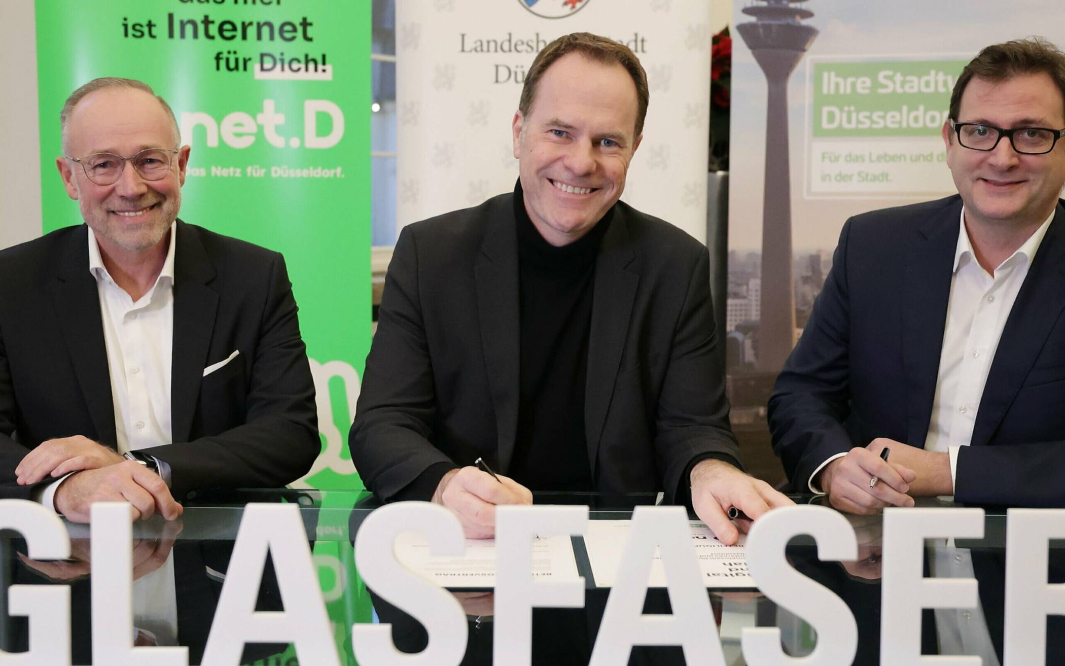 Bürgermeister Stephan Keller will in die digitale Zukunft der Stadt investieren. Foto: Stadt Düsseldorf / David Young