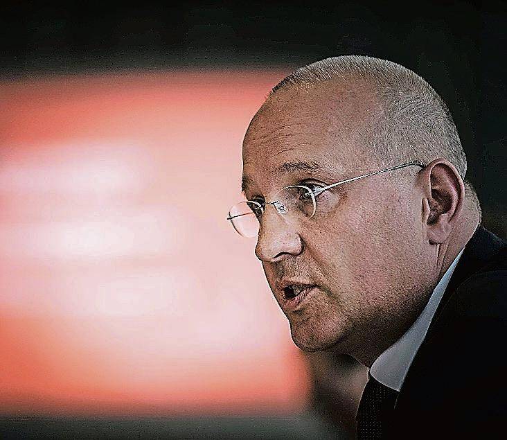 Vertrag von Stadtsparkassen-Chef Arndt Hallmann nicht verlängert