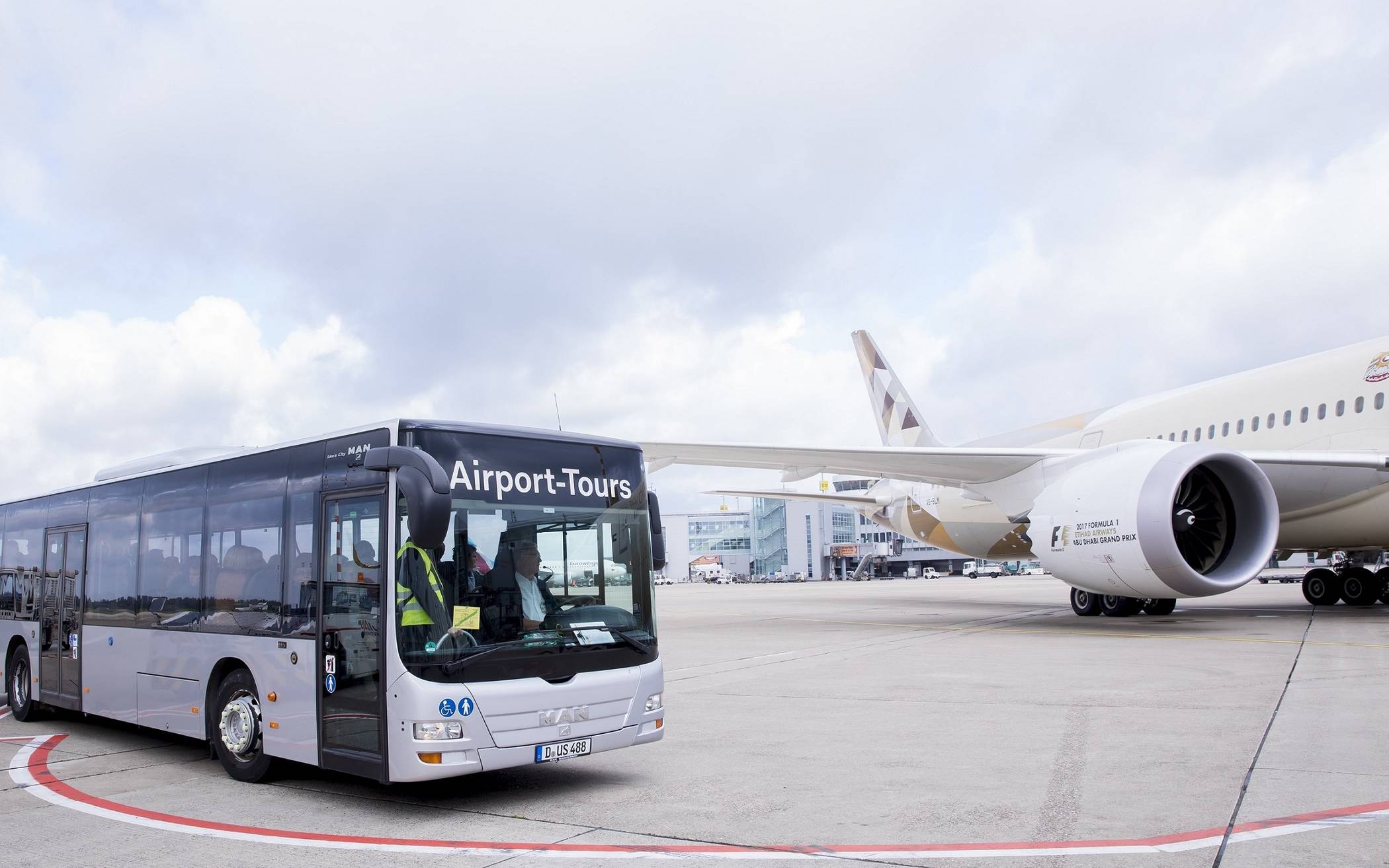 Vorfeld am Flughafen Düsseldorf - „Verantwortung