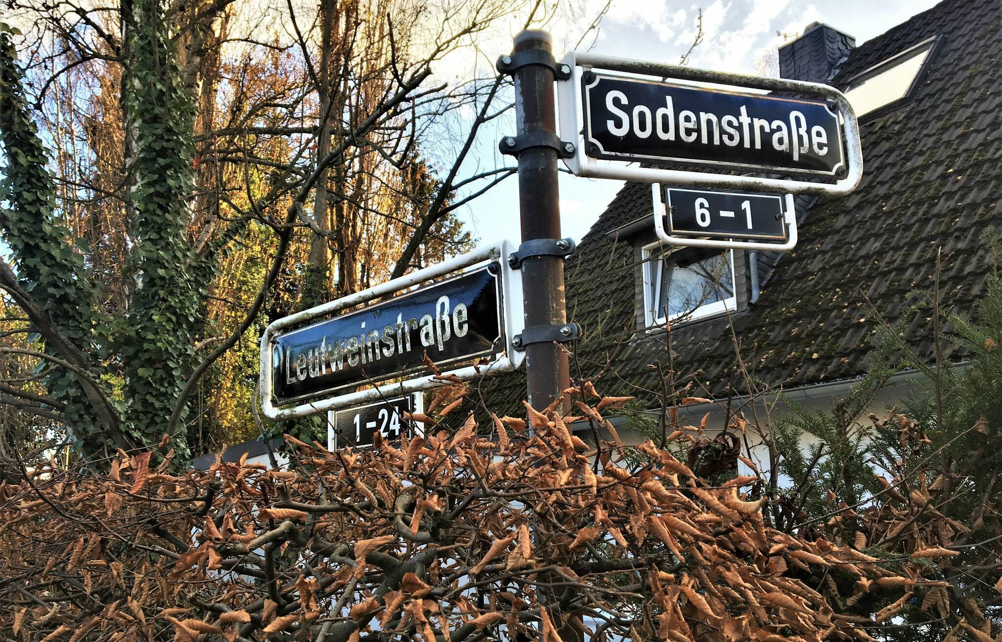 Umstrittene kolonialzeitbezogene Straßennamen in Urdenbach -