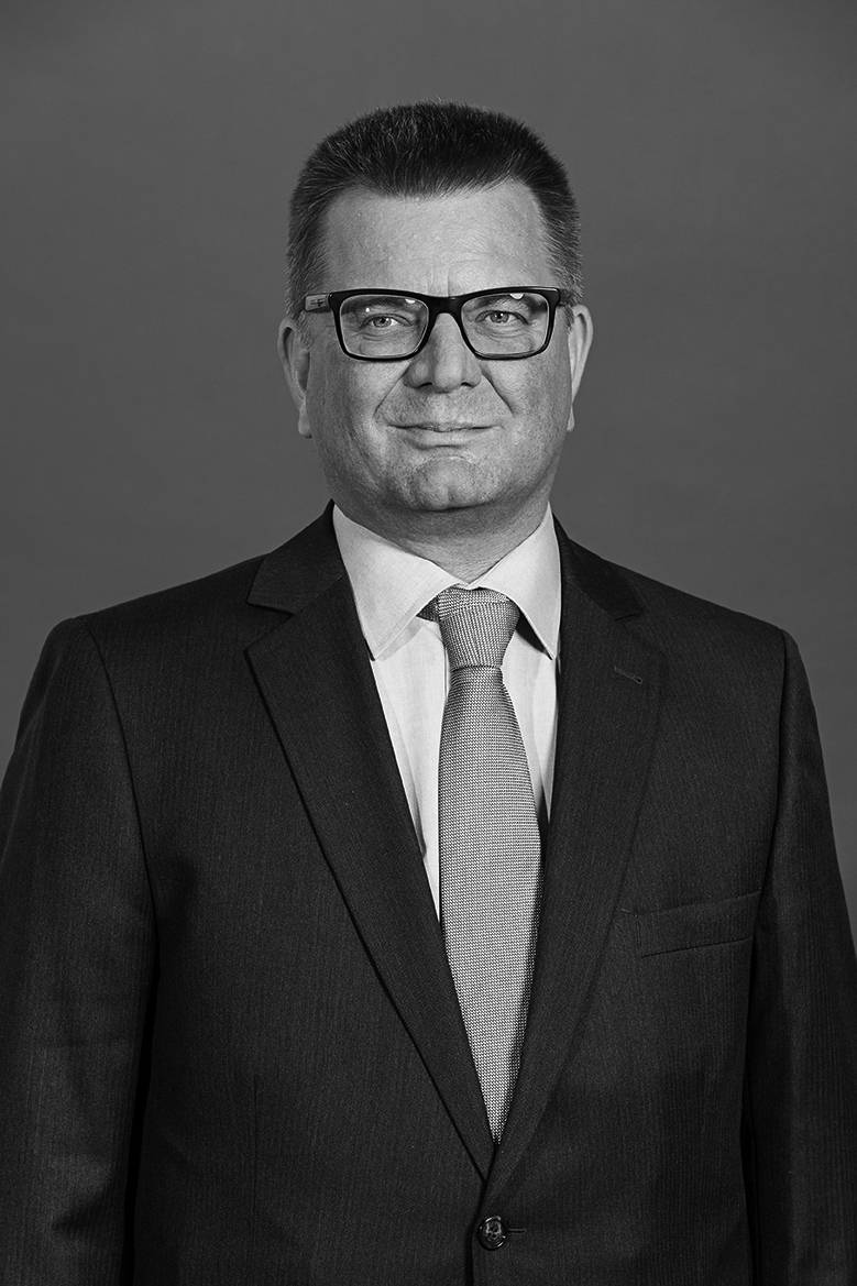  Boris Neisser wurde 56 Jahre alt. 