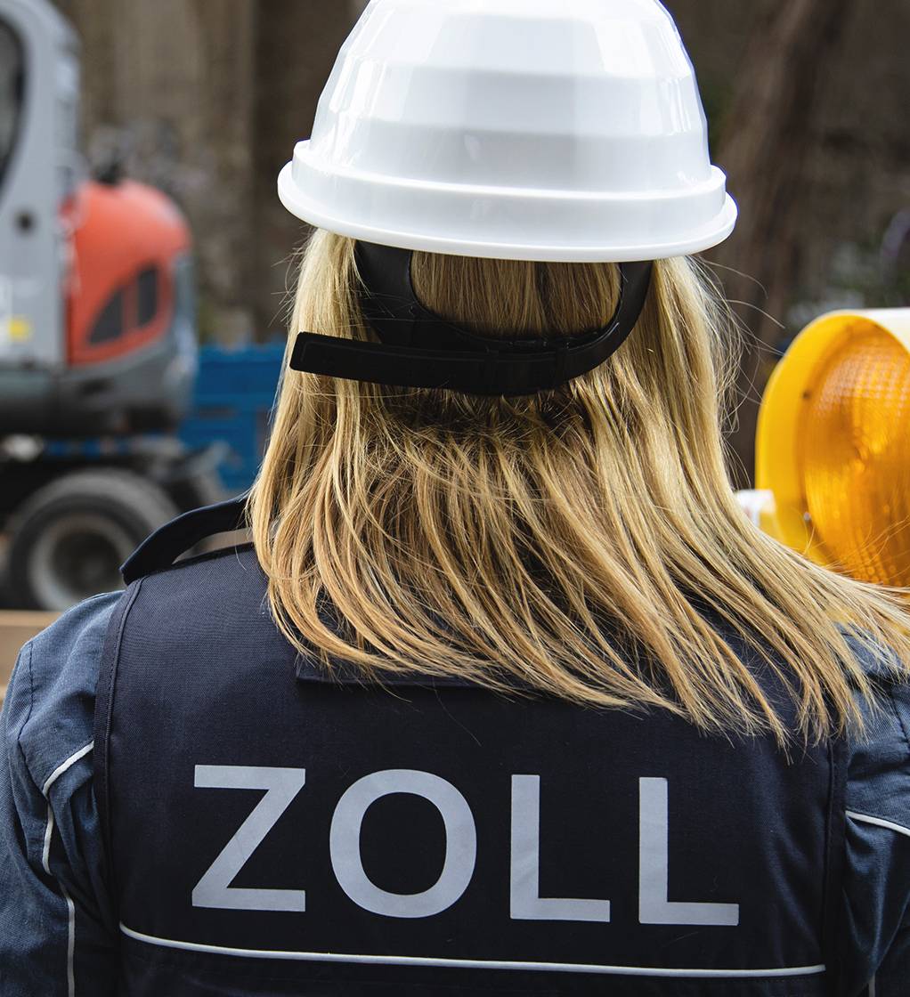  Das Hauptzollamt Düsseldorf bei der Arbeit - „Hinweise aus Betriebsräten müssen zu Ermittlungen führen“. 