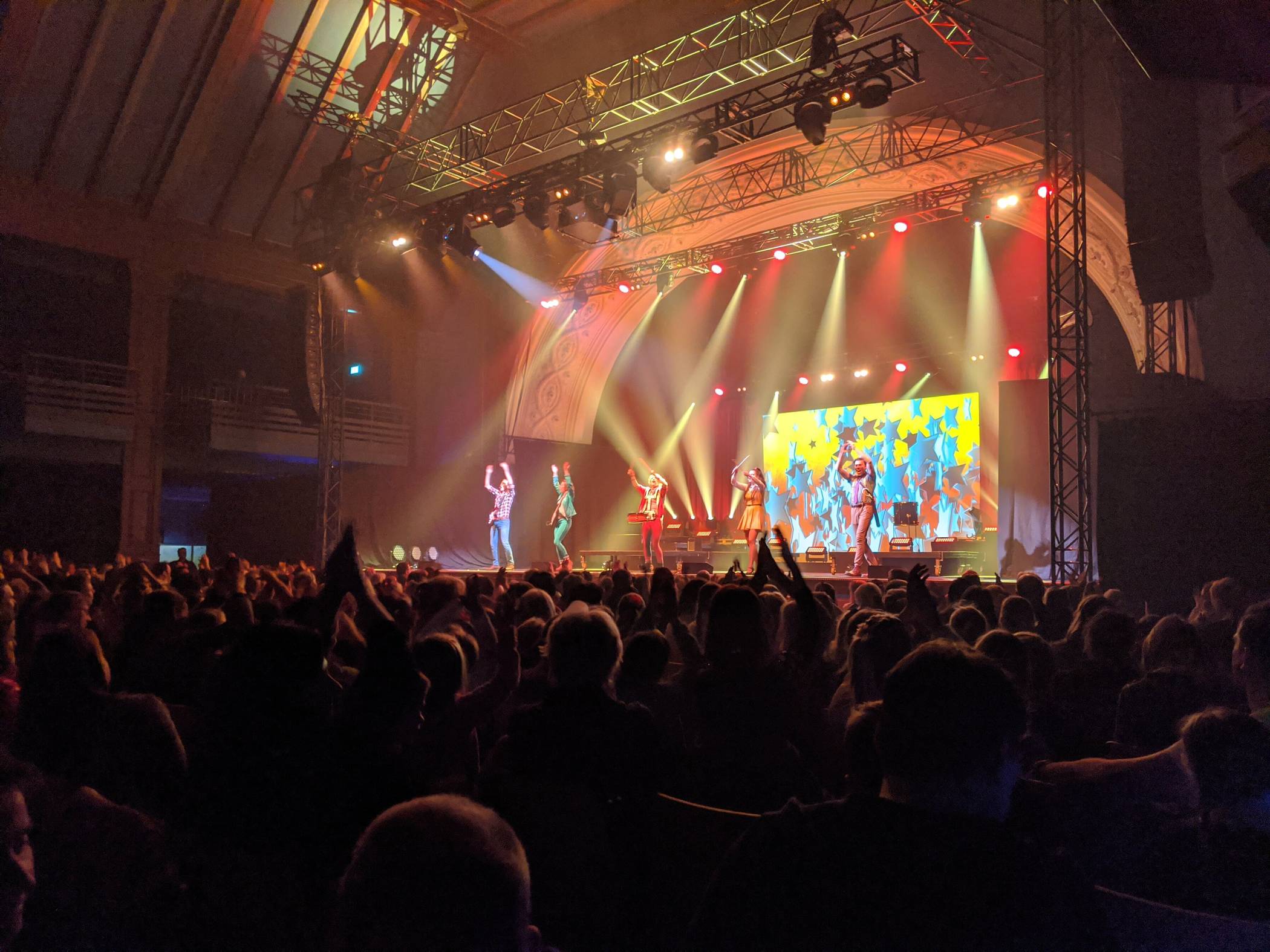 „Bibi &amp; Tina – Die verhexte Hitparade“ gastiert am 18. März in der Mitsubishi-Electric-Halle. 