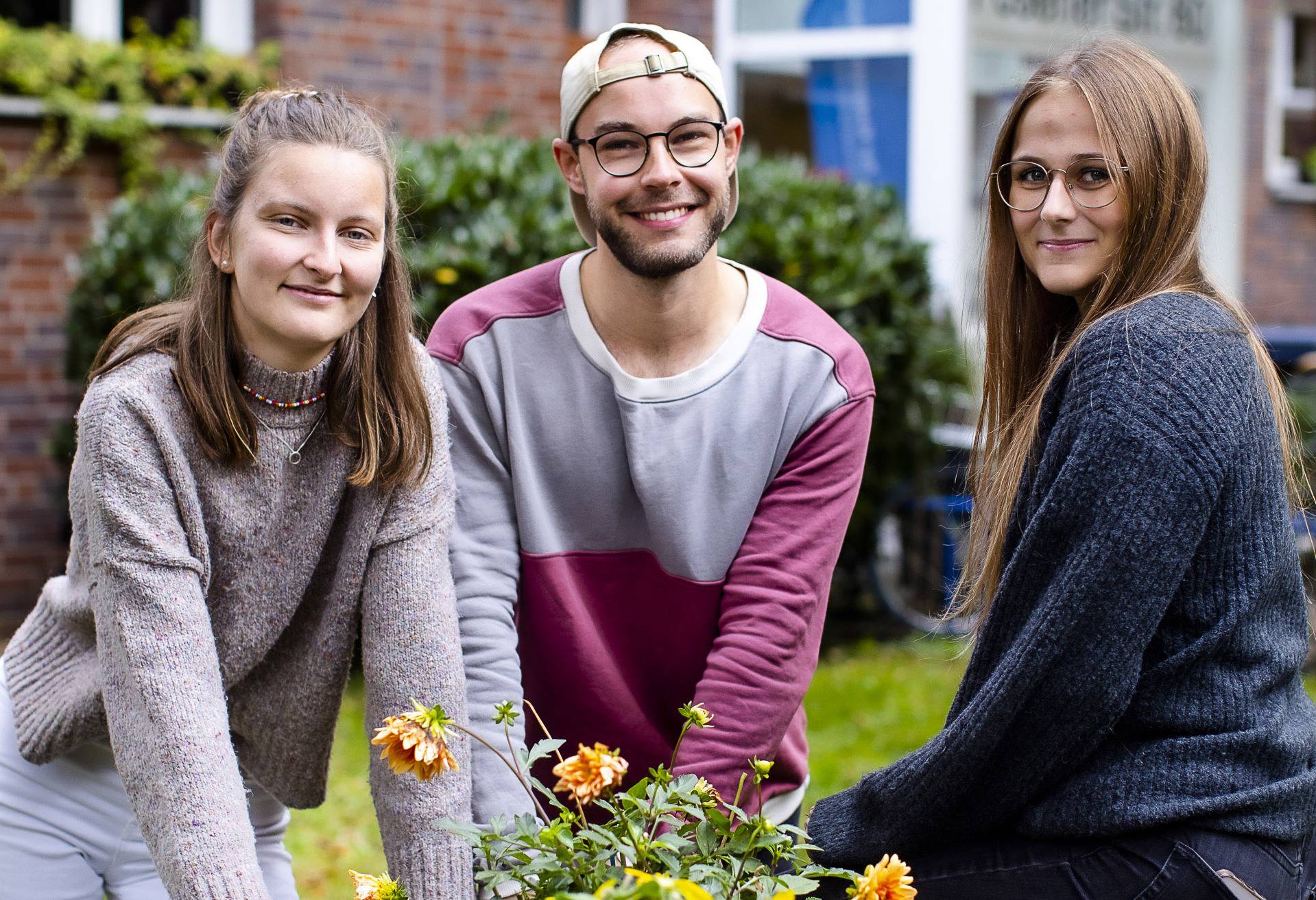 Jugendliche Beratende Annica, Jakob und Miso - „Darüber reden hilft“.