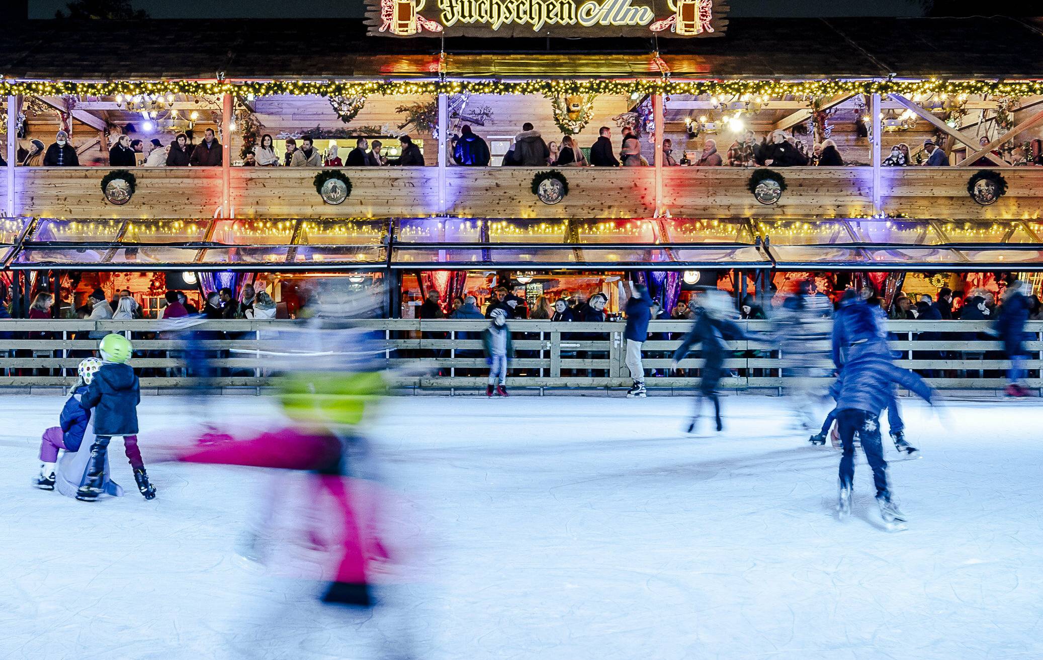 Kö Winterwelt Düsseldorf Oscar Bruch Düsseldorf Eisbahn