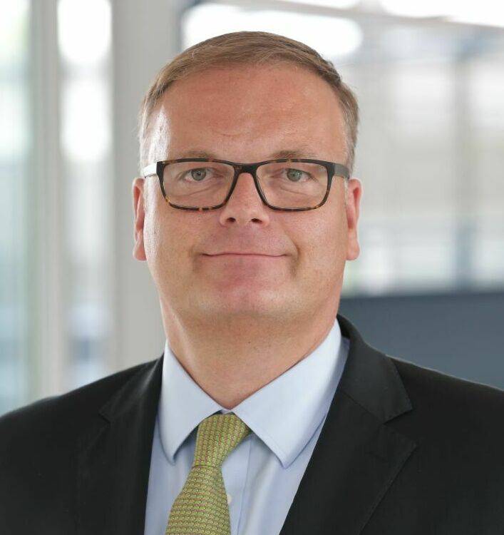 FOM-Experte Prof. Dr. Matthias Buntrock -