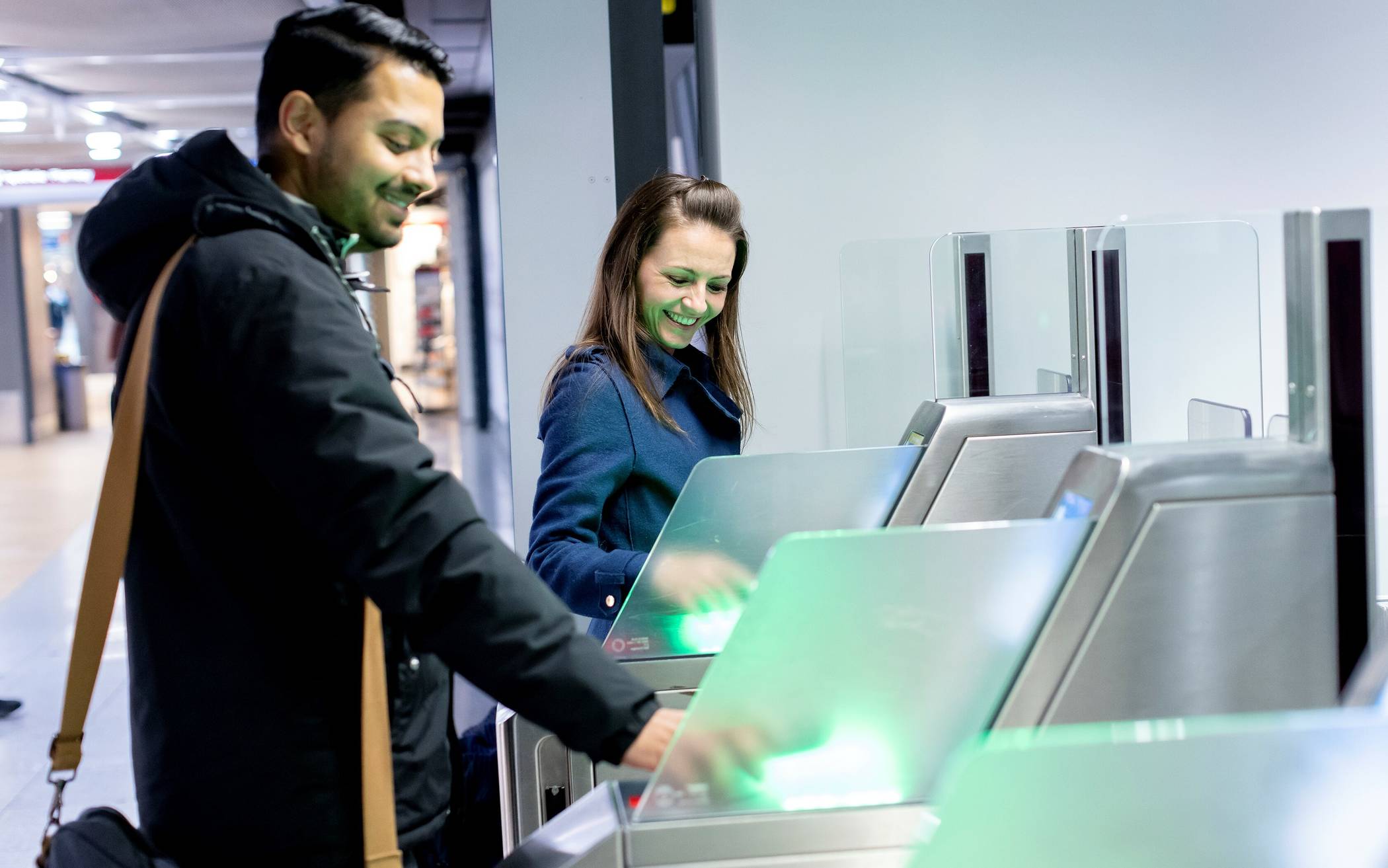  Am Airport gibt es jetzt die Möglichkeit, vorab Zeitfenster für die Sicherheitskontrolle zu buchen. 