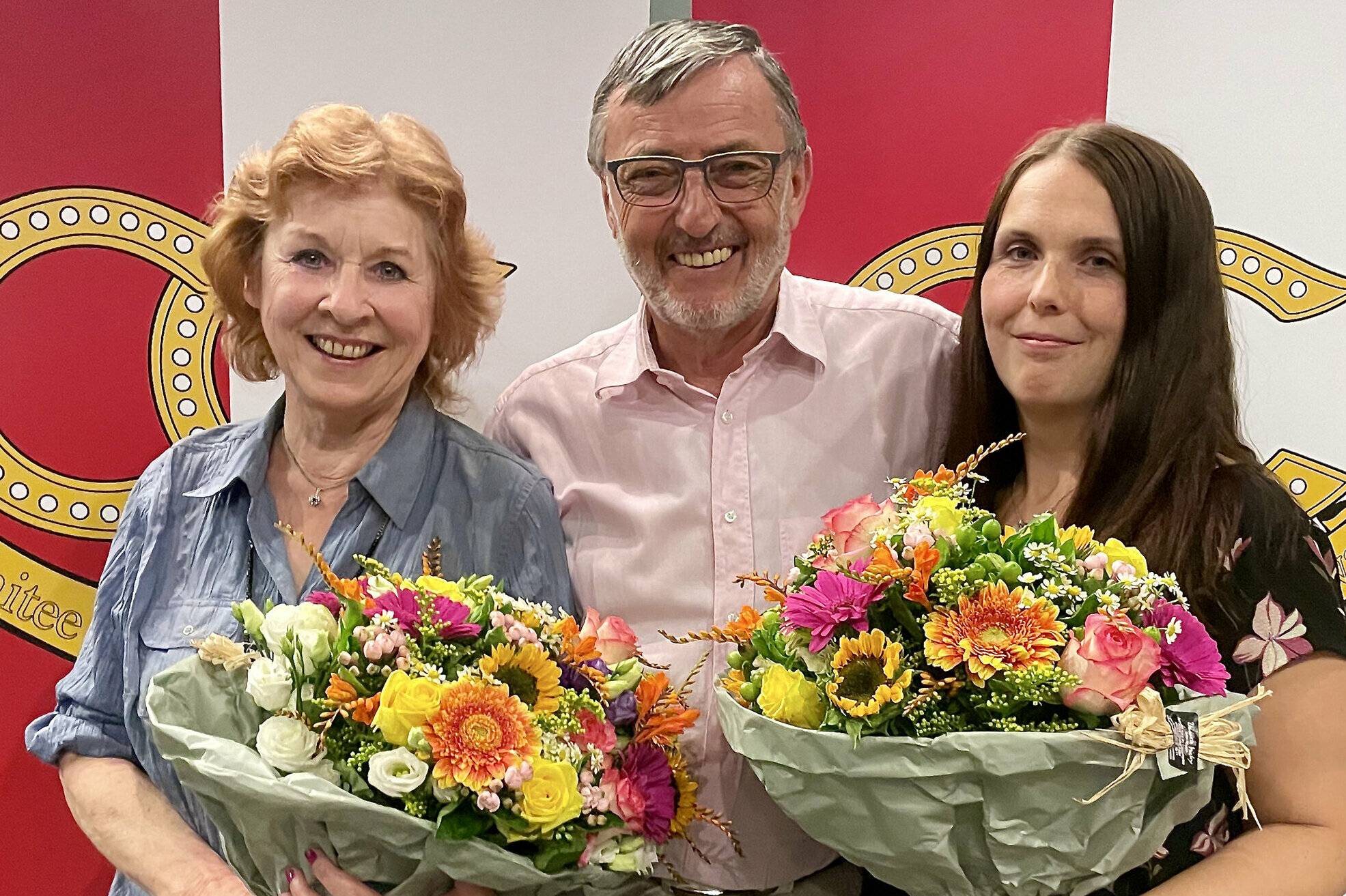 Zurückgetretener CC-Präsident Michael Laumen hier im vergangenen Jahr beim Wechsel im Amt der CC-Jugendbeauftragten von Ellen Schlepphorst (l.) hin zu Nicole Nothen.