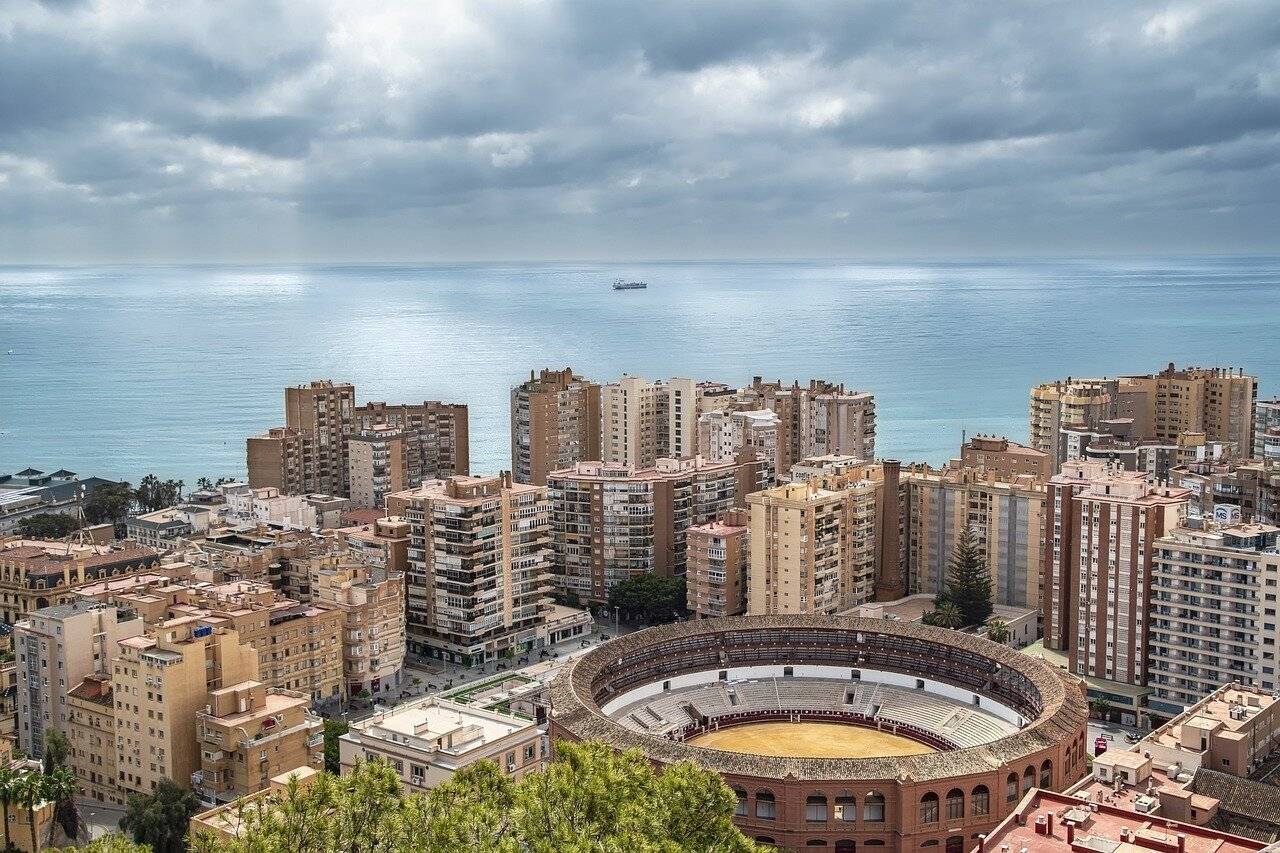 Reiseführer von Düsseldorf nach Malaga: Entdecken Sie die Costa del Sol mit einem Mietwagen