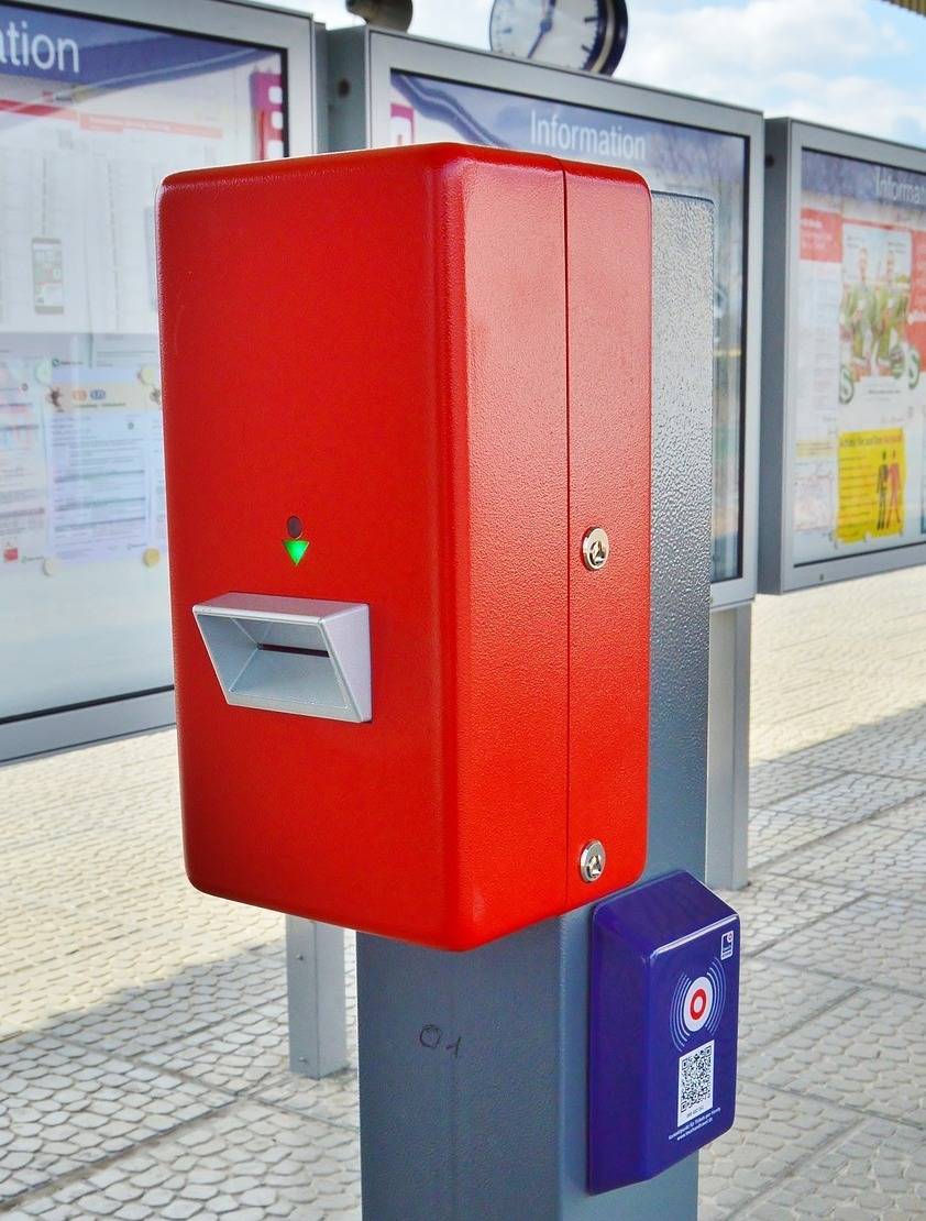  Beschlossen - die Rheinbahn führt bis 2027 das bargeld- und papierlose Ticketystem „Calo“ ein. 