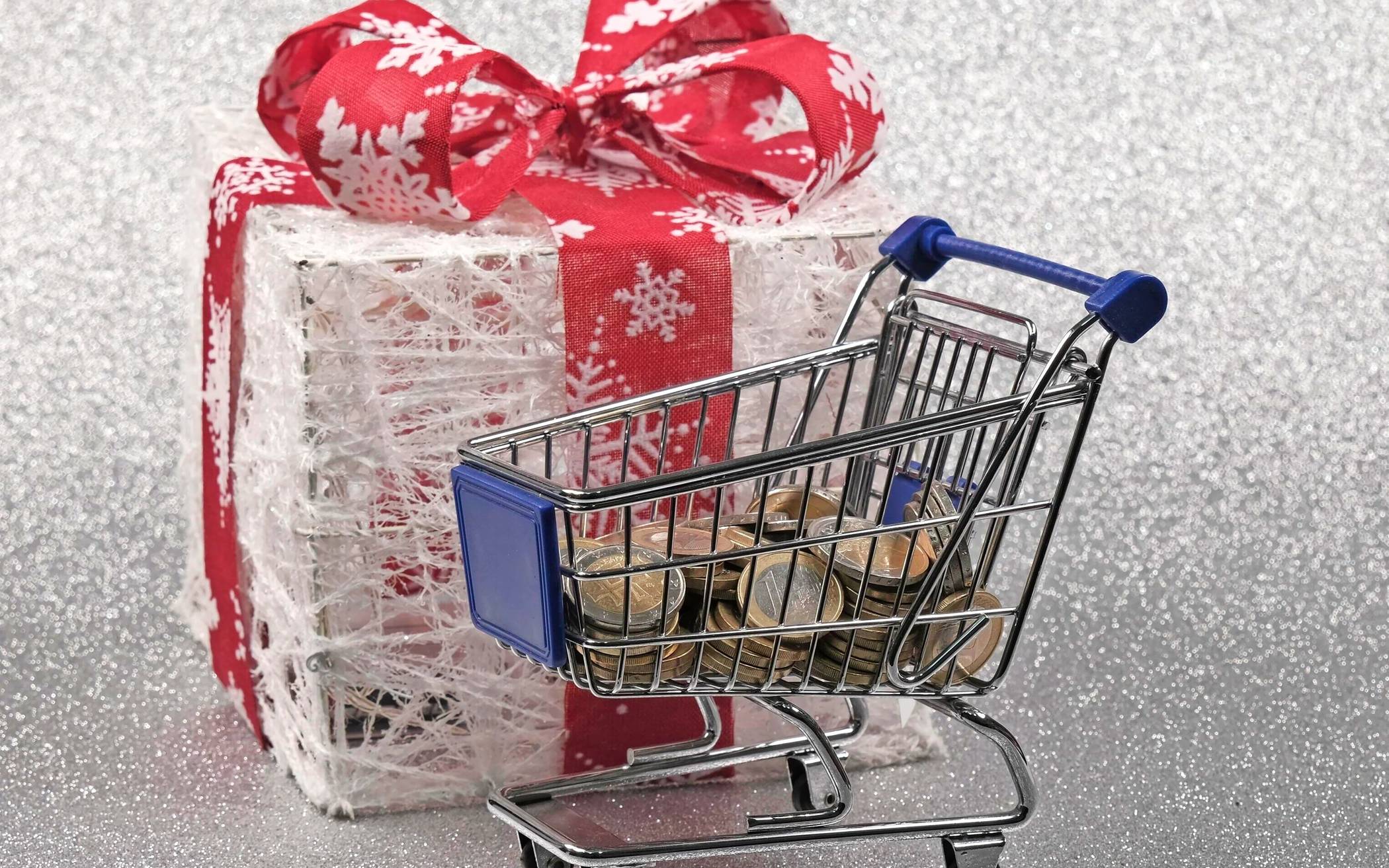  Weihnachtsgeld gibt es bei Weitem nicht für jeden Arbeitnehmer, führen Experten der ARAG in Düsseldorf aus. 