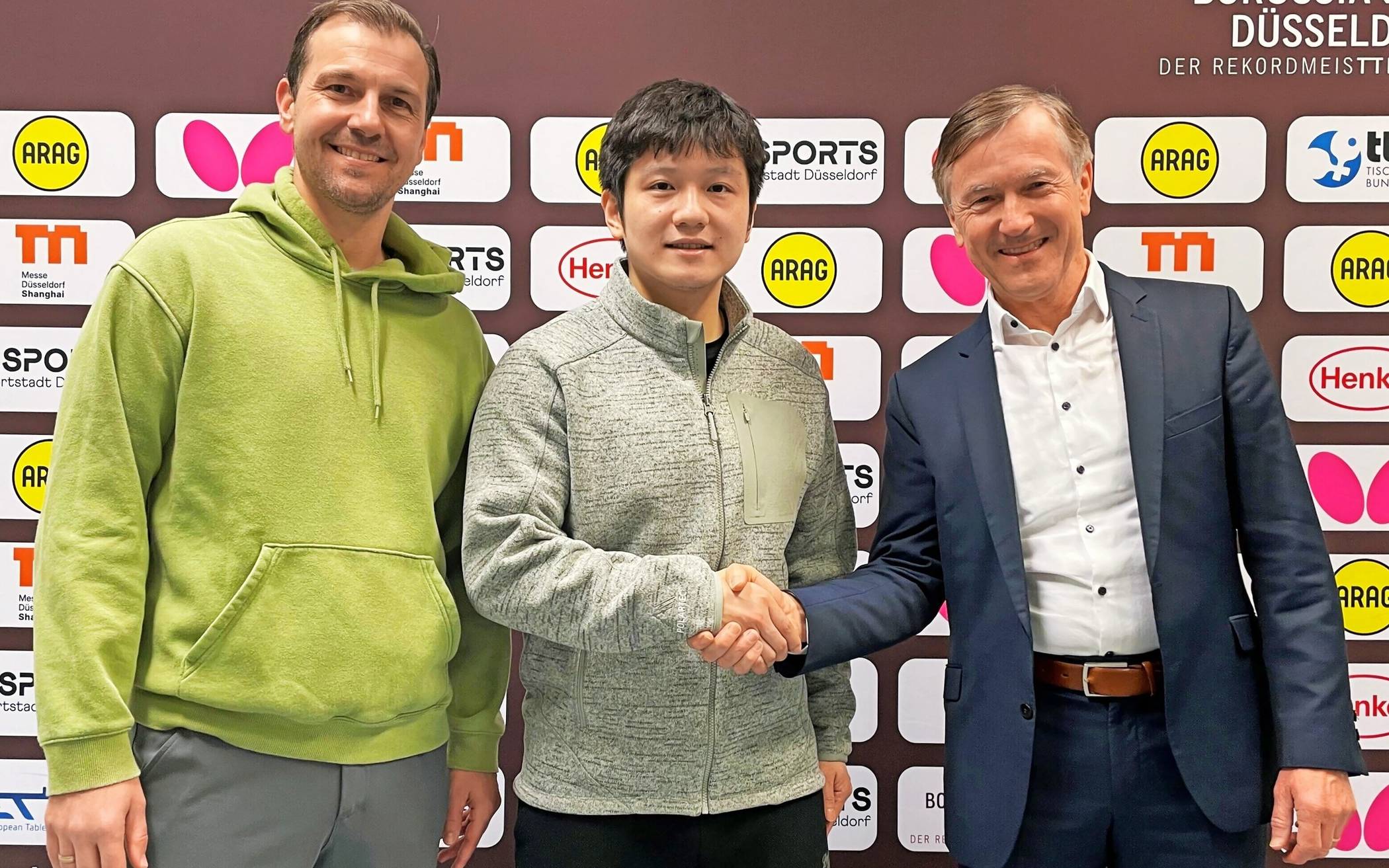 Absolute Tischtennis-Legenden - Timo Boll (l.)