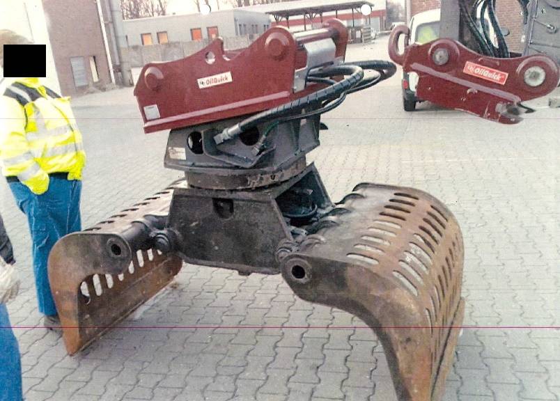 Tonnenschwere Kranbauteile von Baustelle gestohlen