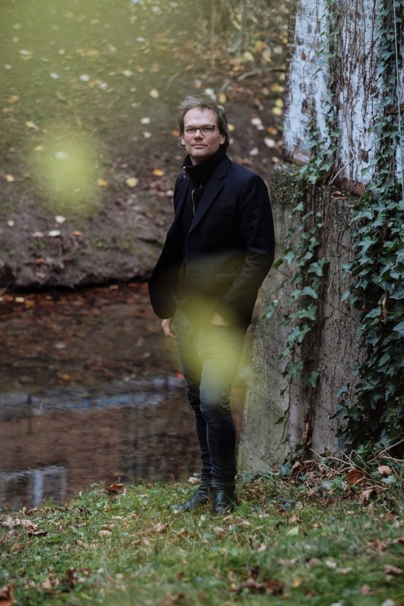  Flaniert gerne an der Düssel, auch entlang der Karolingerstraße: Sebastian Brück. 