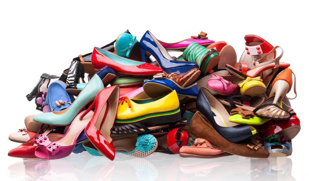  Schuhe, Schuhe, Schuhe. Und dabei die Handtaschen nicht vergessen. 