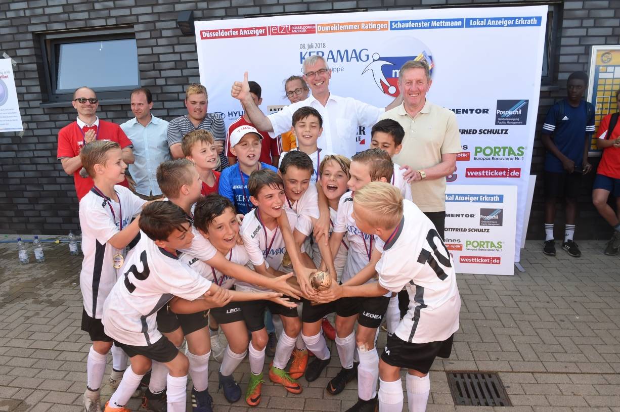 Ratingen 04/19 gewinnt den Pott