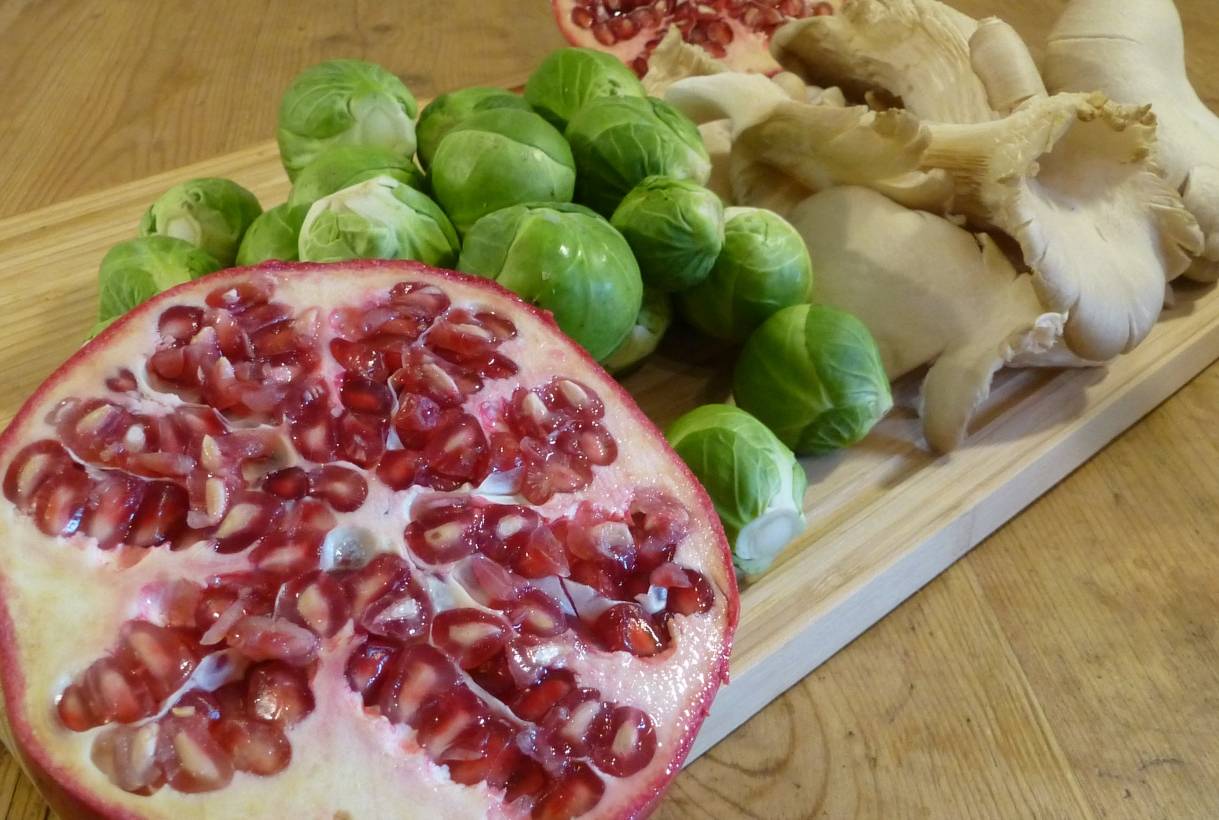 Mmmh - Rosenkohl mit Granatapfelkernen und gebratenen Austernpilzen: Geliebtes Hass-Gemüse
