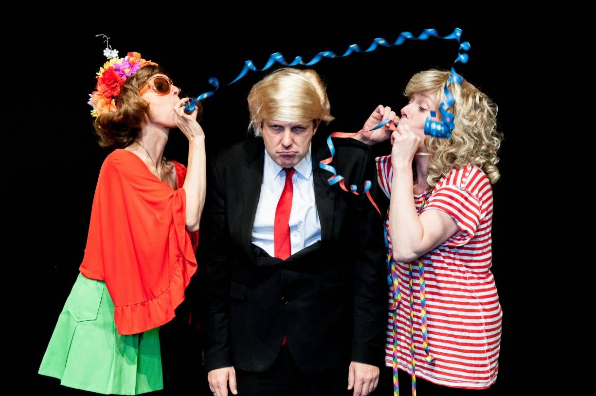  Trumpeltier böse. So oder so ähnlich muss er sich wohl fühlen im rheinischen Karneval.  