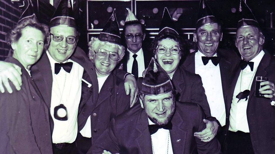  Der harte Kern des Beginns (v.l.): Wilma und Siegfried Werner, Ulla Krause, Otto Hanten (der nicht dazugehörte), Wilfried und Irmgard Deutmarg, Theo Kämmerling, Karl Krause; Erika Kämmerling fotografierte wahrscheinlich.  