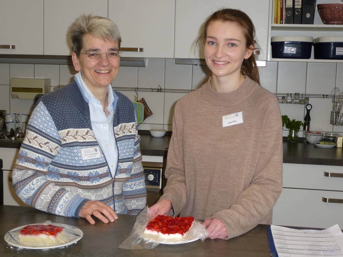 Gar nicht traurig: Lena (17) macht ein Praktikum im Hospiz