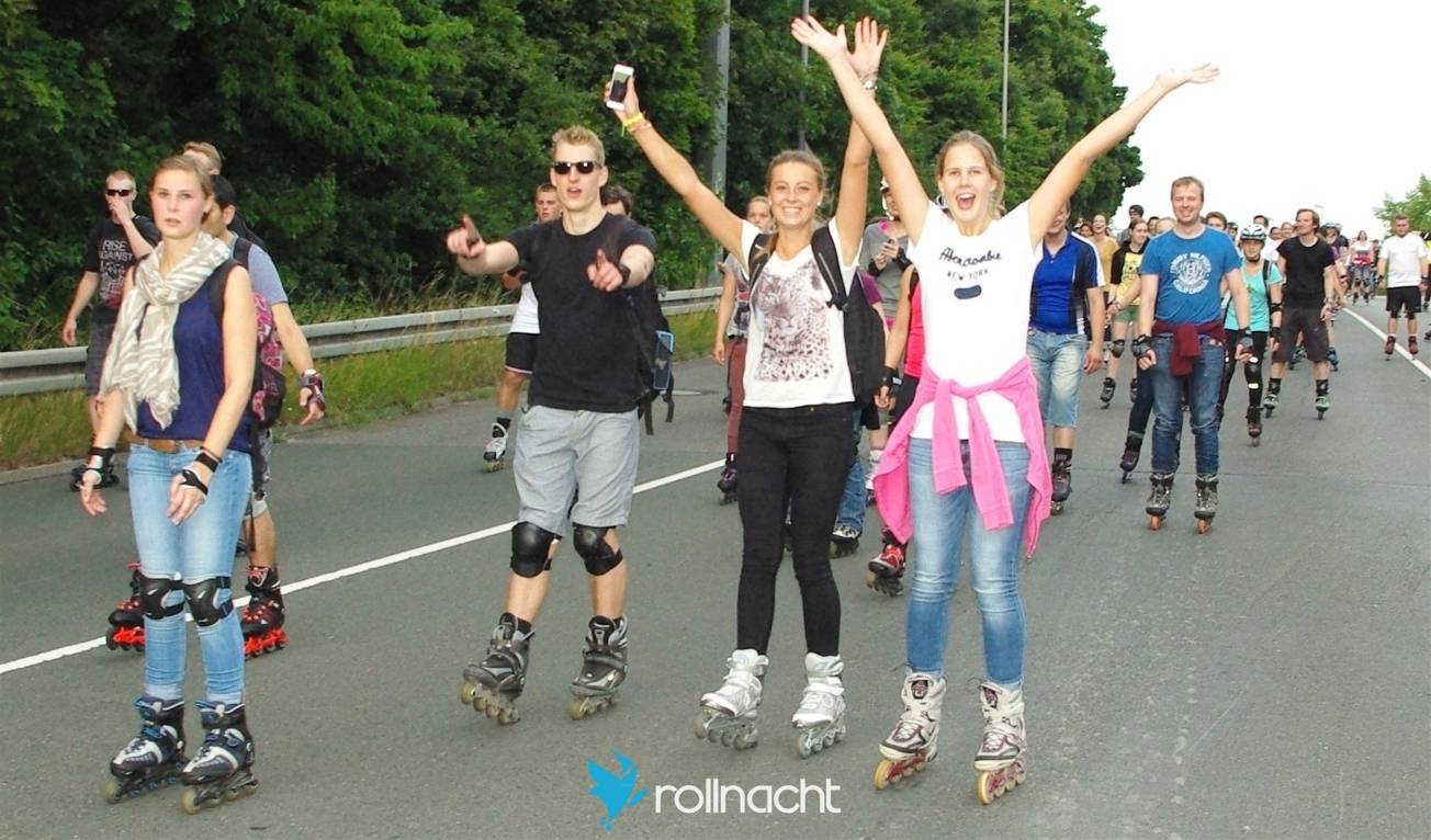  Die Rollnacht ist längst ein Stück Düsseldorfer Lebensgefühl - Sport, Spaß und Party. Am Donnerstag startet die neue Saison. 