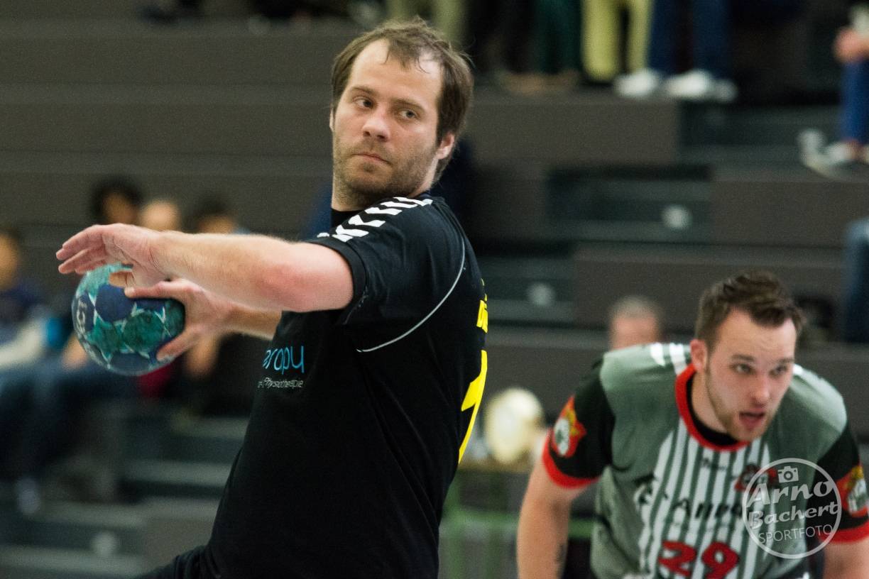 ART: Ex-Profi hilft weiter im Oberliga-Team aus