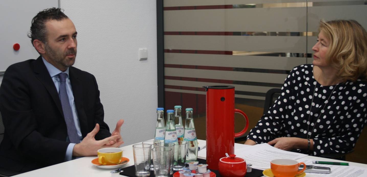  Thomas Jarzombek über Oberbürgermeister Thomas Geisel - „Ein guter Wahlkämpfer, der Leute sehr schnell positiv erreichen kann. Aber er hat keinen Plan, was er eigentlich mit der Stadt machen will.“ 
