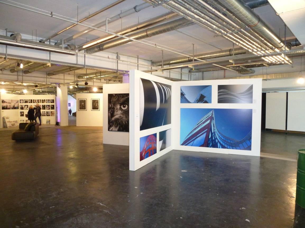  Blick in den Ausstellungsraum in der 3. Etage des Stilwerks. 