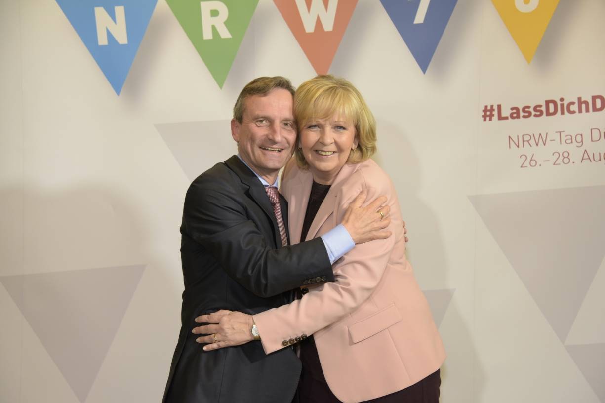  Machen Party: Oberbürgermeister Thomas Geisel und Ministerpräsidentin Hannelore Kraft. 