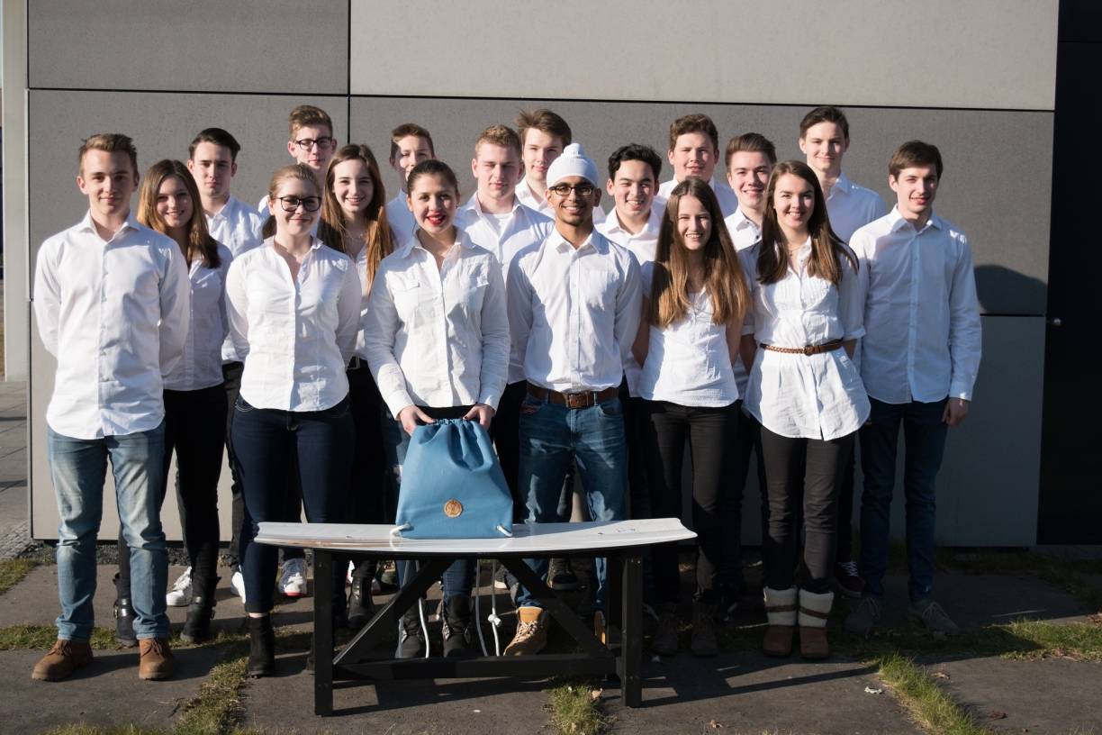  21 Schüler des Düsseldorfer Max-Planck-Gymnasiums gründeten im August das Unternehmen Max Oldschool. 