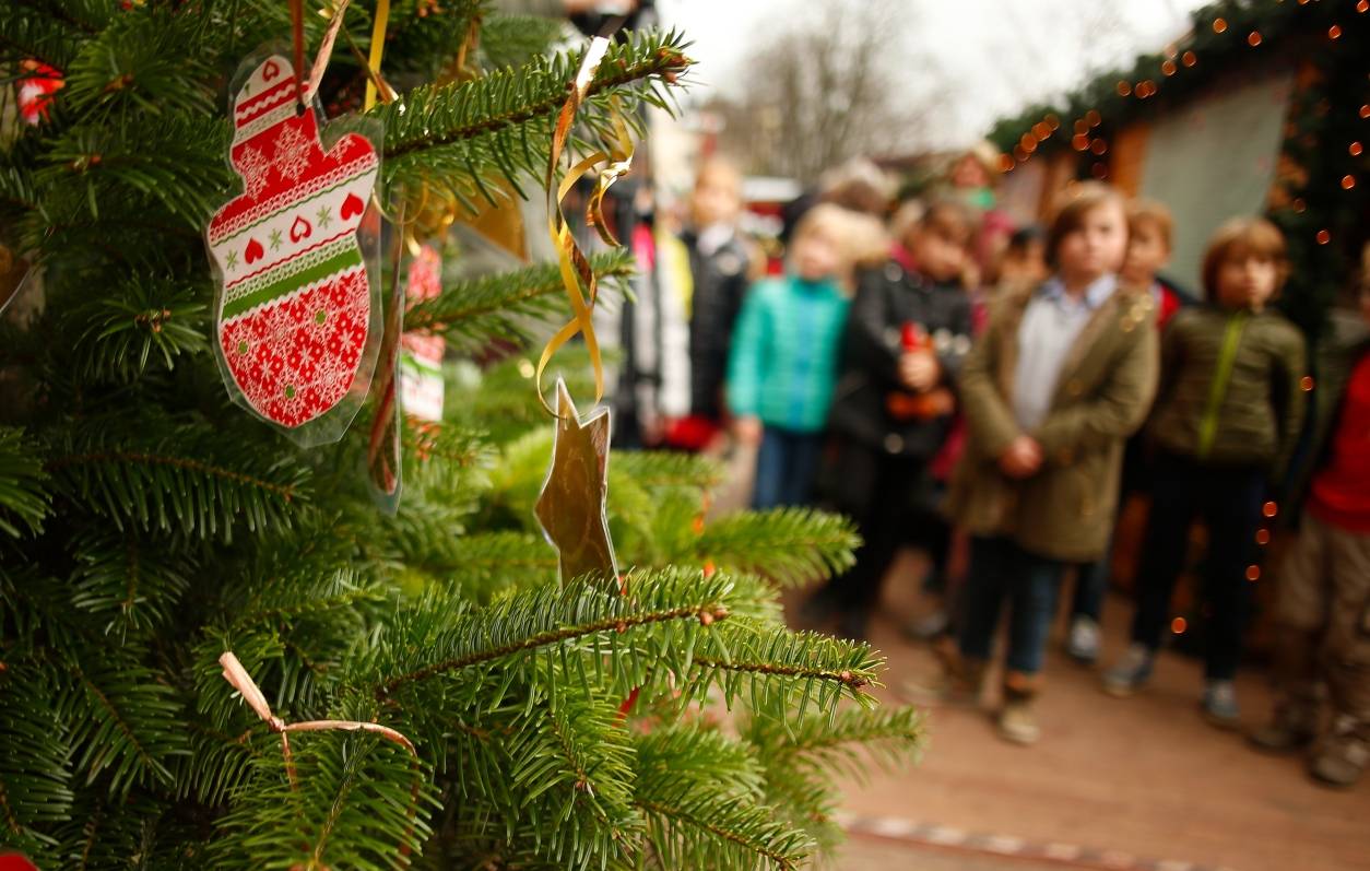 Oberkasseler Weihnachtsmarkt im Gespräch