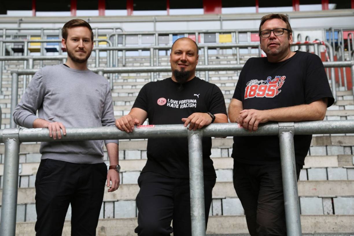  Marius Beermann (li.) und und Wolfgang Korte (re.) verstärken das Team um Dominik Hoffmeyer. 