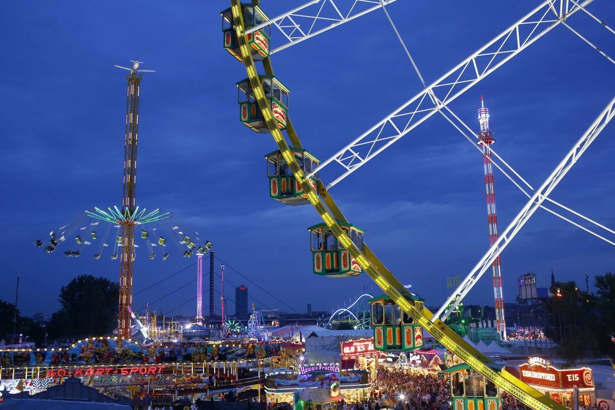 Die Größte Kirmes am Rhein: Kirmes-Spaß mit Kindern: Nützliche Tipps für Eltern