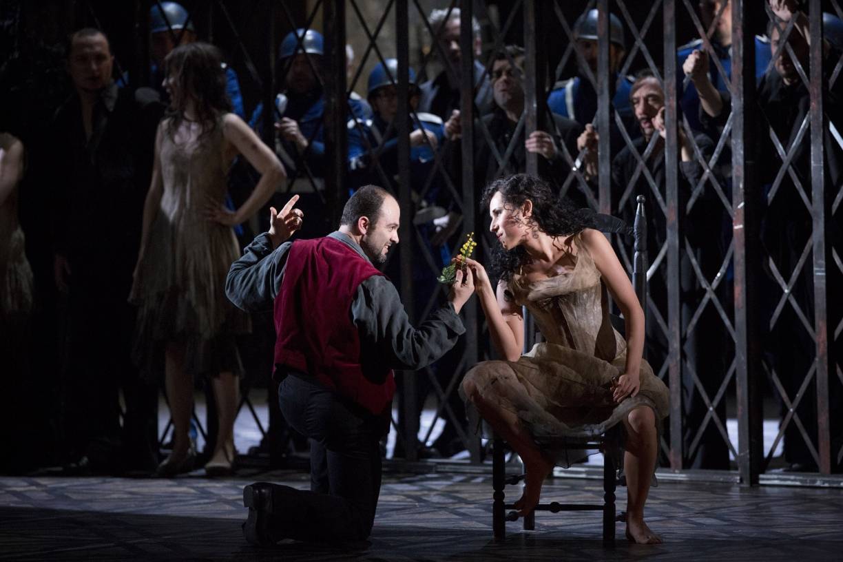 Mit "Carmen" und zwei Preisträgern startet die Opern-Saison