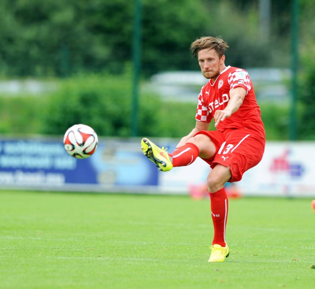  Adam Bodzek hat seinen Vertrag bei Fortuna Düsseldorf verlängert. 