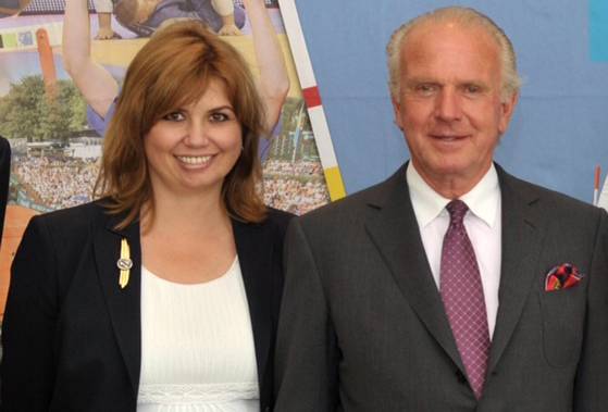  Christina Begale hier mit Karl-Heinz Stockheim. Der Düsseldorfer Gastronmie-Dienstleister war bereits der Namenssponsor des "Team London 2012". 2016 ist es das "Stockheim Team Rio". 