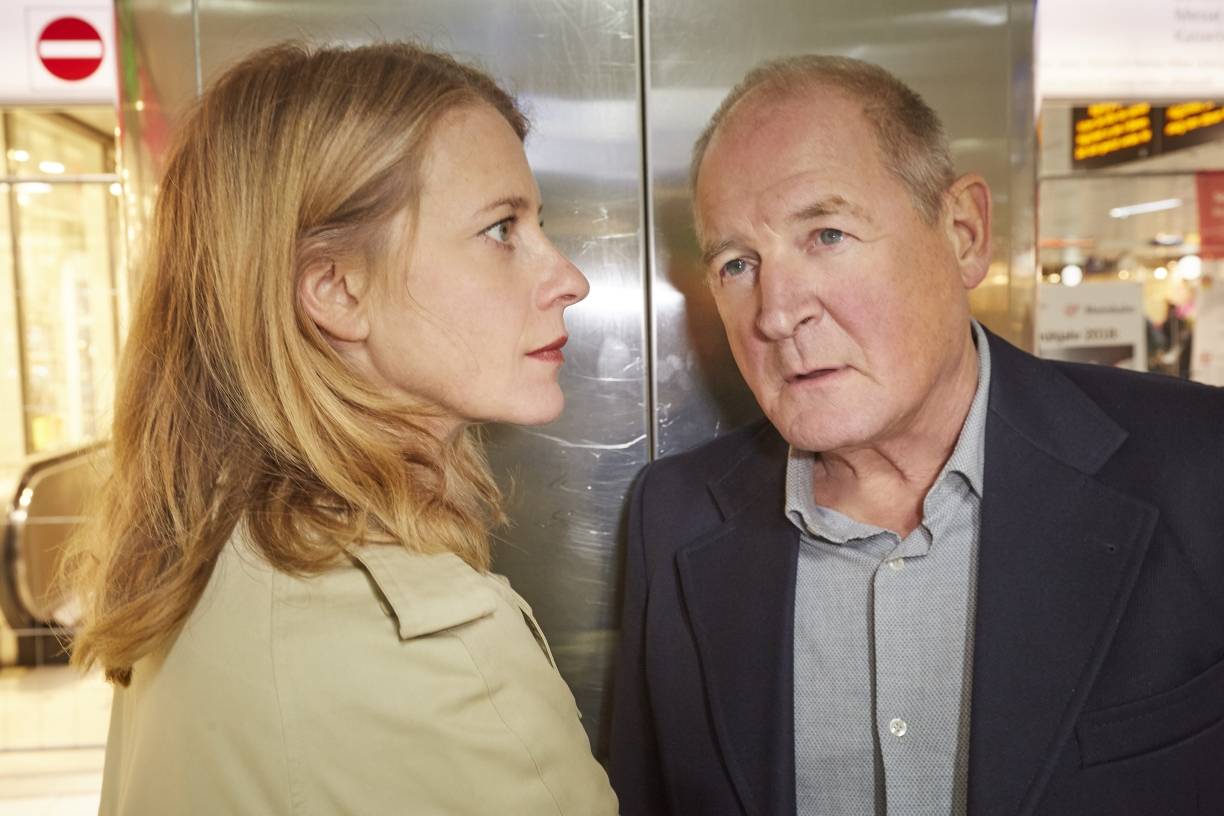 Schauspielhaus-Premiere am 21. Oktober: Burghart Klaußner und Caroline Peters im Central
