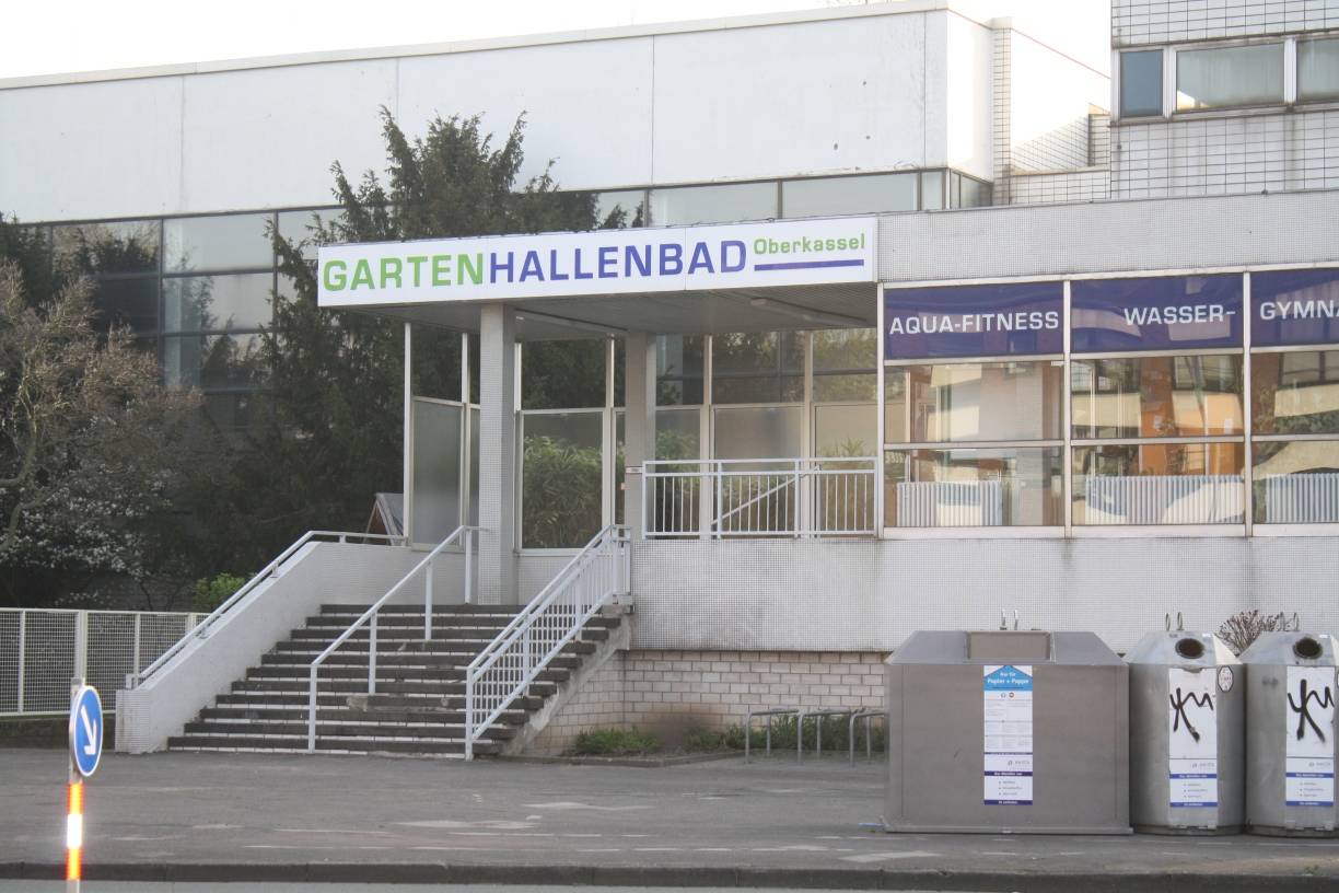 Das Gartenhallenbad ist seit Februar geschlossen: Es ist einsturzgefährdet. An gleicher Stelle soll bis spätestens Anfang 2019 ein komplett neues Bad stehen. 