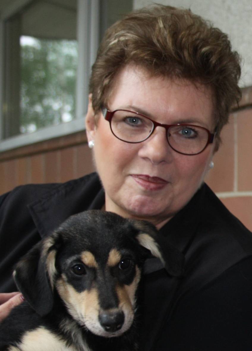  Monika Piasetzky, 1. Vorsitzende des Düsseldorfer Tierschutzvereins. 