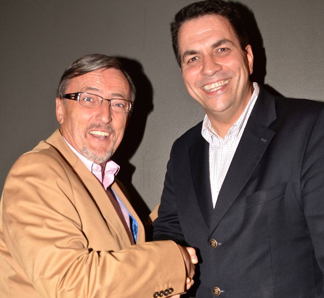  CC-Präsident Michael Laumen (li.) gratuliert Sven Gerling zur Wahl. 