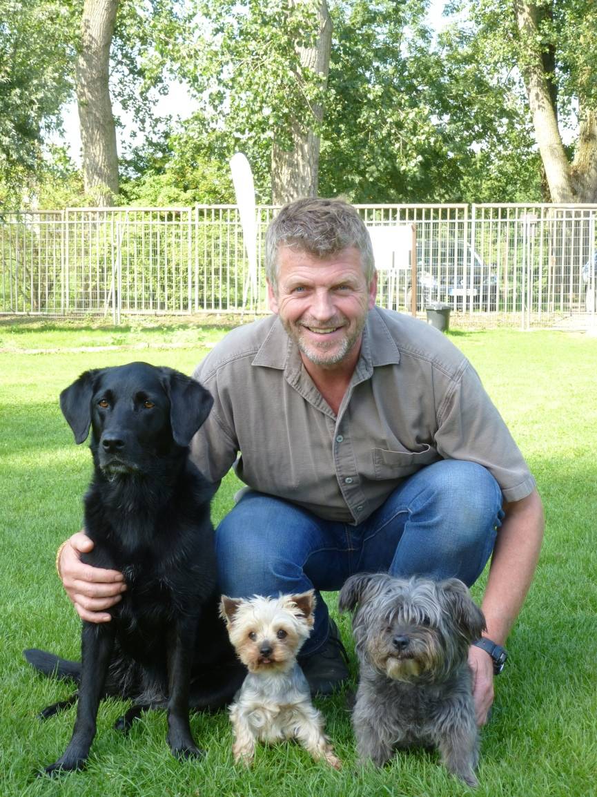 Dirk Lenzen macht Hunde zu Stars