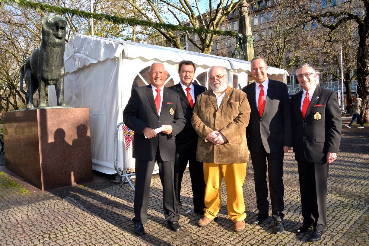 Comitee Düsseldorfer Carneval präsentiert neues Angebot: Rosenmontag im Party-Zelt