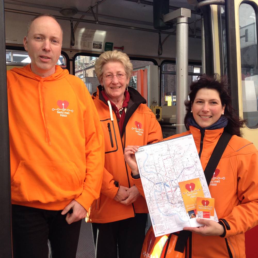  Sie erklärten die Neuigkeiten bei der Rheinbahn (v.r.): Meike Weckesser, Anita Ende und Oliver Schmidt. 