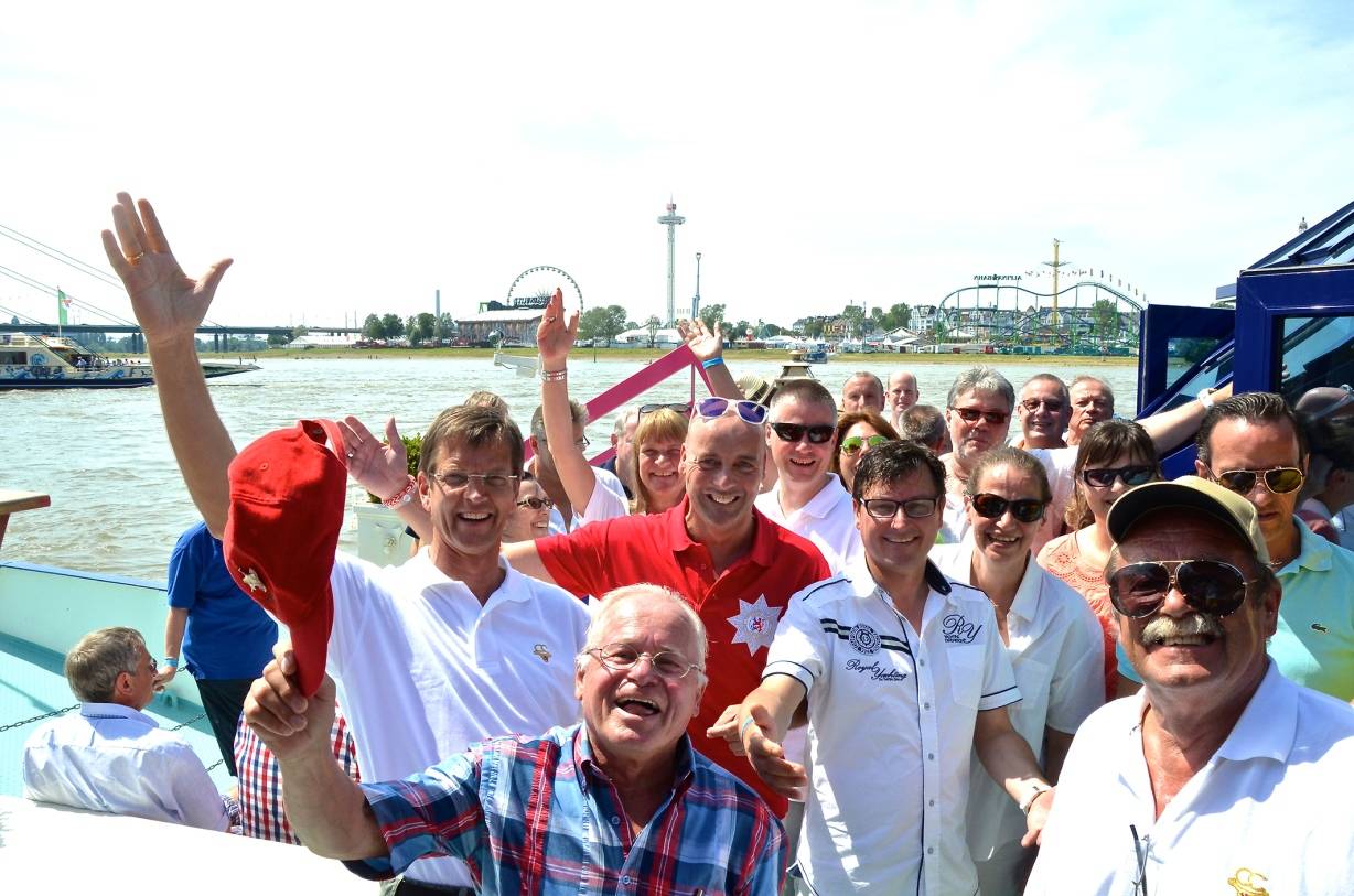 Die Kirmes fest in Narren-Hand