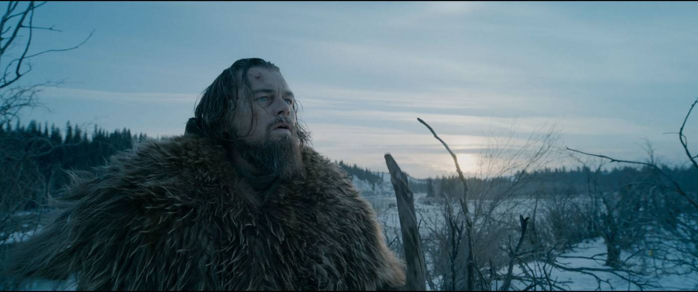  Der knapp dem Tod entronnene Trapper Hugh Glass (Leonardo DiCaprio) macht sich auf den Weg zur Vergeltung. Deutscher Kinostart ist am 14. Januar. 