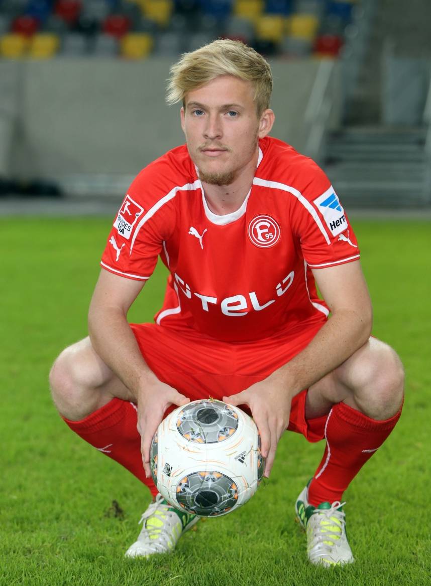  Fortuna-Stürmer Ben Halloran fährt mit Australien zur Fußball-WM nach Brasilien. 