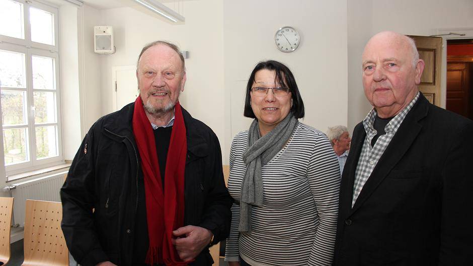 Dieter Kappel (li.) mit Ute Balleer und Dietmar Knoch von der Initiative "Bahnlärm - so...