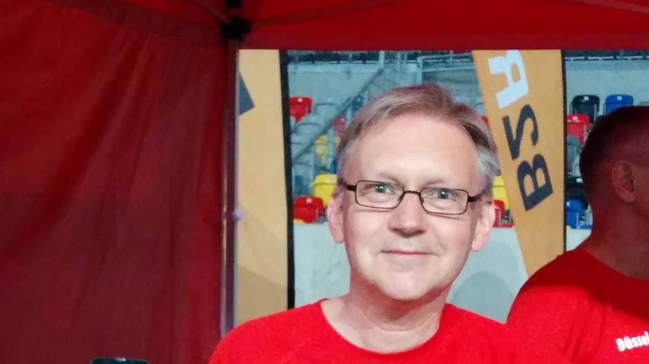 Anzeigenberater Ulrich Preußer hatte Glück und gewann eines der...