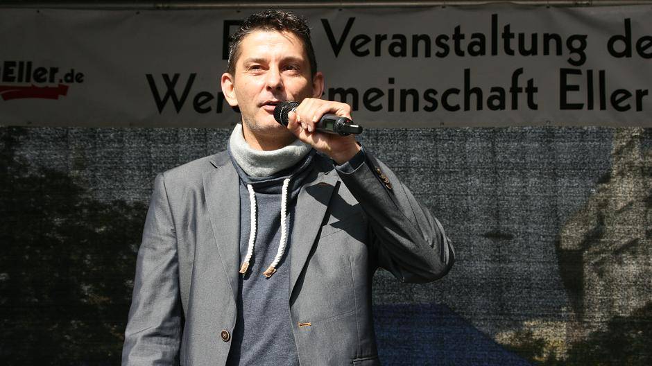 Charly ist bewährter Moderator der Miss-Wahl in...