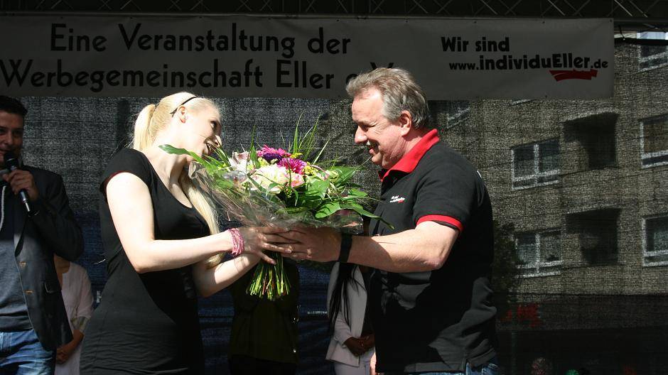 Die Kandidatinnen haben die Haare schön. Danke an Hair by...